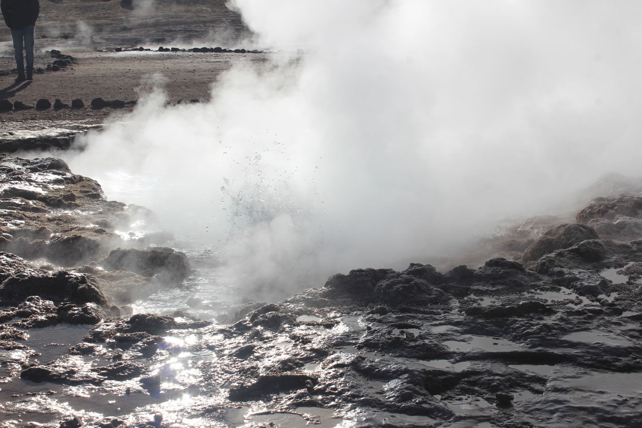 vista de los geyser del tatio
