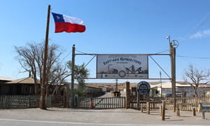 Salitrera Humberstone entrada